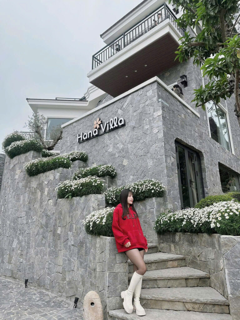 Đá rối ánh kim ốp tường phong cách cổ điển