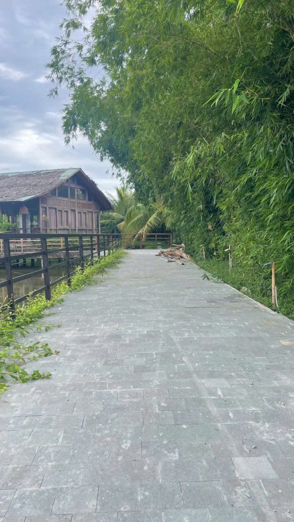 ĐÁ BAZAN XANH KHÒ MẶT CHỐNG TRƠN – GIẢI PHÁP HOÀN HẢO CHO KHÔNG GIAN NGOÀI TRỜI