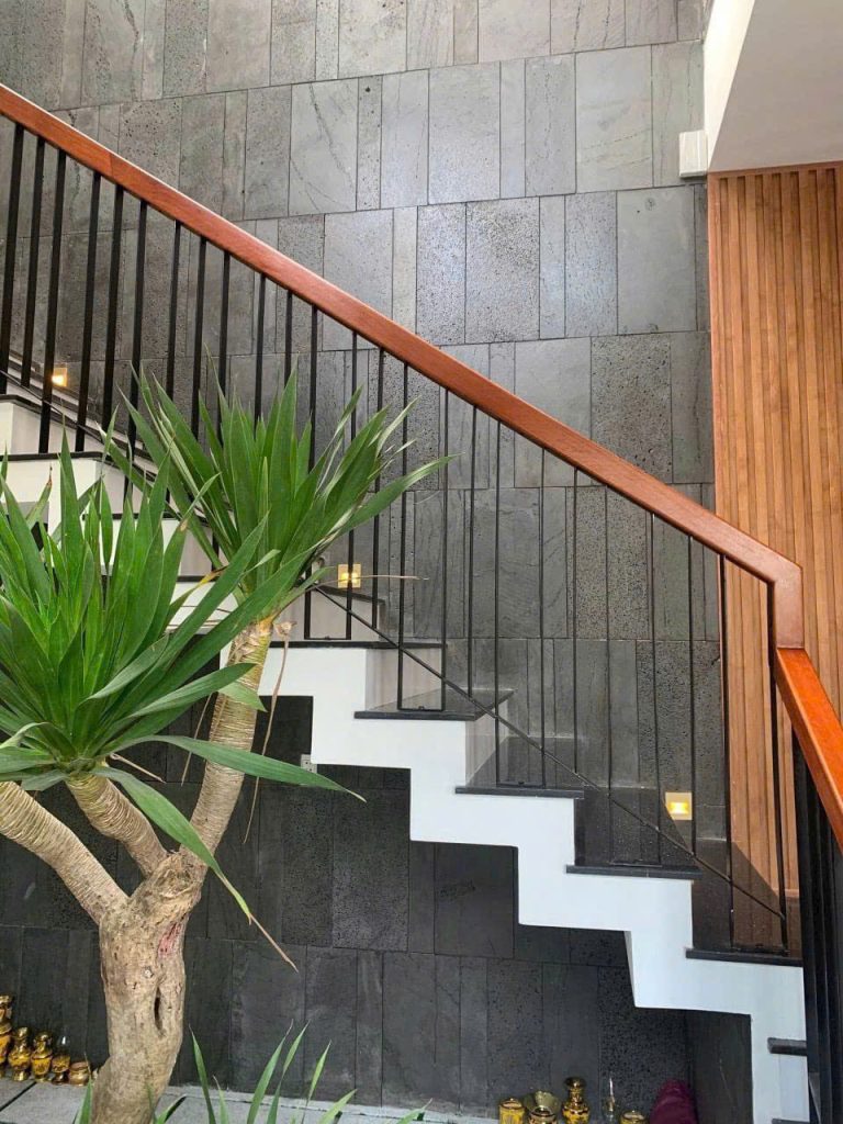 Đá ong xám ốp tường trang trí