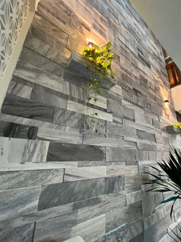 Đá Sọc Dưa 3D Ốp Giếng Trời: Tuyệt Tác Thiên Nhiên Cho Không Gian Ánh Sáng