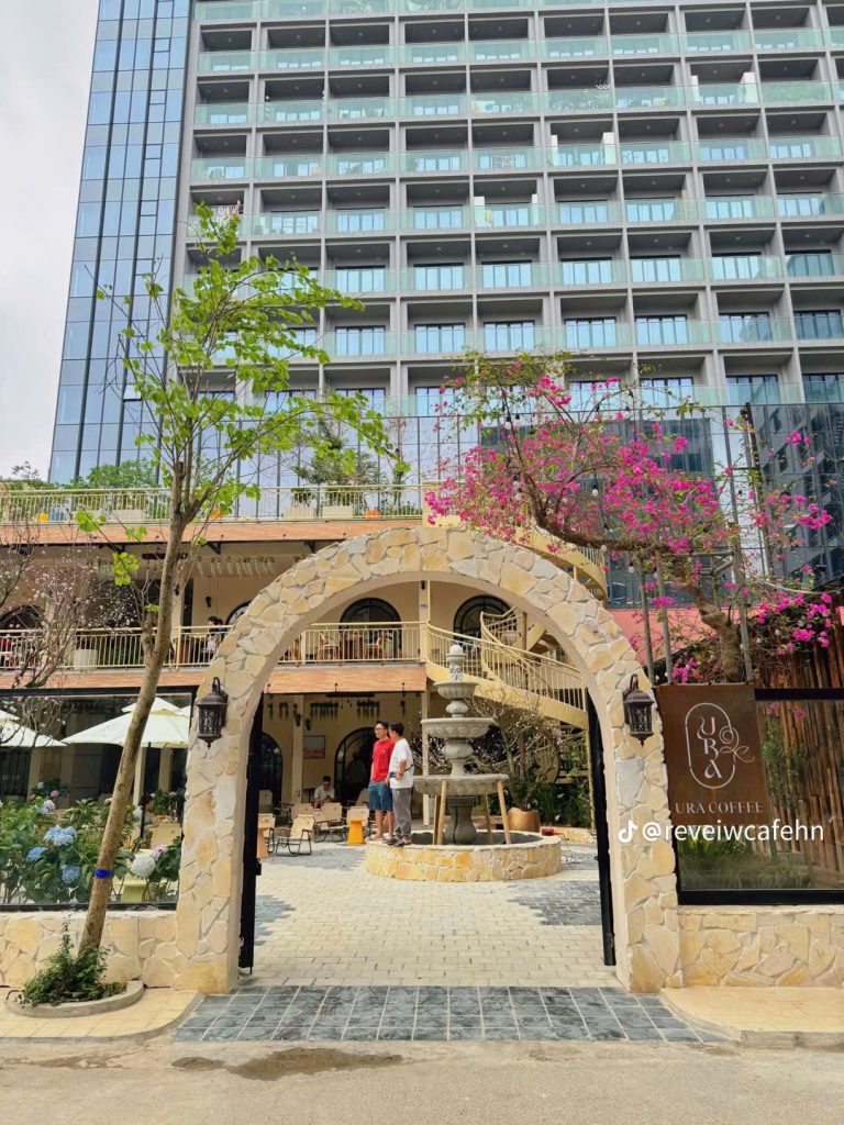 Đá Rối Vàng Quay: Bí Quyết Tạo Nên Mảng Tường “Triệu View” Cho Ngôi Nhà Bạn